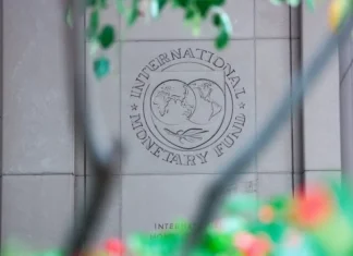 Bloomberg: МВФ и Ливан обсуждают выделение стране суммы в миллиард долларов