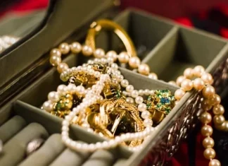 Эксперт Меликян сказала, как избежать рисков при покупке драгоценностей