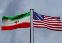 Иран обвинил США в нарушении перемирия и нанёс удары по американским кораблям