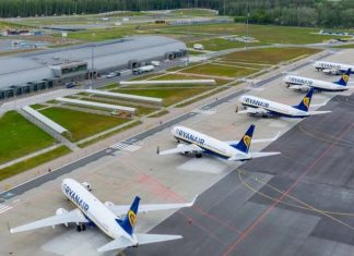 Из Варшавы запустят поезд в аэропорт Модлин (обновлено)