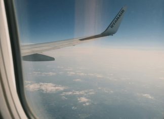 Лоукостер Ryanair объявил о начале флеш-распродажи: квитки – от € 15