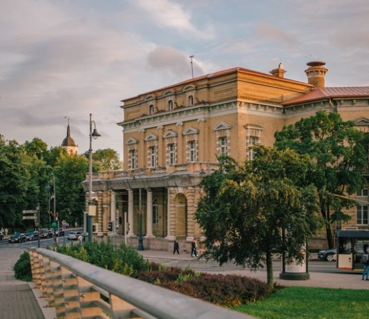 Лоукостер Wizz Air запускает новые направления из Литвы