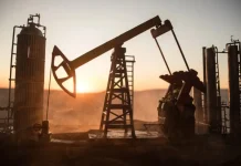 Мировые цены на нефть продолжают расти