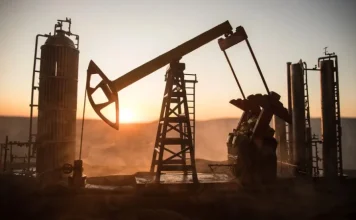 Мировые цены на нефть продолжают расти