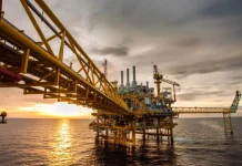 ОПЕК+ увеличит добычу нефти: пока только на бумаге