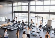 Почему стоит купить абонемент в тренажёрный зал и как выбрать лучший вариант