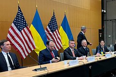 Стало известно о планах США возобновить переговоры по украинскому урегулированию