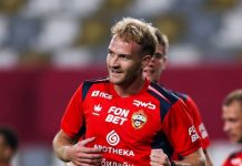 Тарханов: Не знаю, почему «Зенит» не ставил Гонду, он хороший нападающий