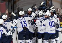 «Торпедо» в овертайме обыграло «Металлург» и продлило серию плей-офф КХЛ