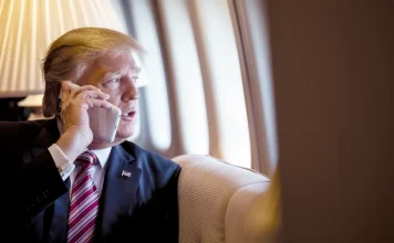 Трамп анонсировал блокаду Ормузского пролива