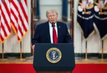 Трамп призвал союзников набраться смелости и взять под контроль Ормузский пролив