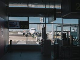 У лоукостера Ryanair новая флеш-распродажа: авиаперелеты – от € 14