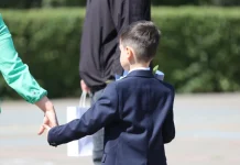 В Кыргызстане перенесли начало учебного года на 15 сентября