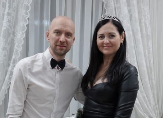 Я леди в чёрном: глухая женщина-водитель в Новосибирске рассказала о работе в такси