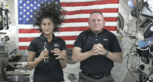 Как изменится восприятие времени у двух астронавтов, которые “застряли” на МКС - Hi-News.ru