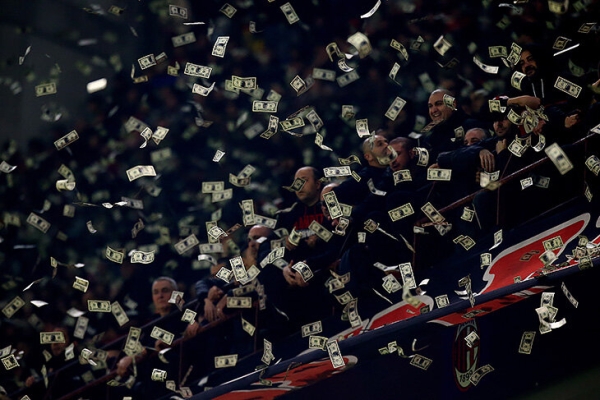 В группе смерти швыряли деньги: золотые слитки в Дортмунде, в Милане &ndash; &laquo;Долларуммы&raquo;