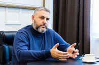 Сколько оливье и селедки под шубой можно съесть на Новый год, рассказала диетолог