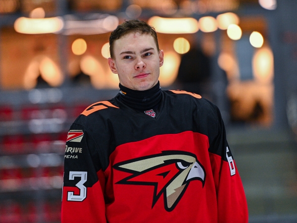 Топ-юниор &laquo;Авангарда&raquo; (и &laquo;Вашингтона&raquo;) вернулся после лимфомы Ходжкина: гол, передача и победный буллит уже во втором матче