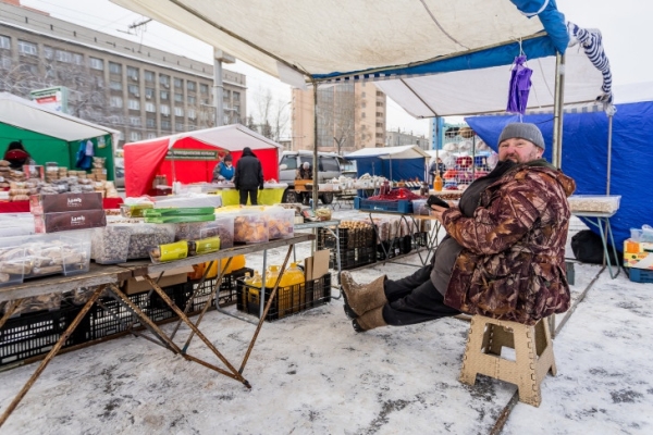 Гусей и уток к новогоднему столу будут продавать на ярмарках 22 и 23 декабря в Новосибирске