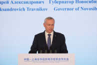 Град размером с абрикос побил окна и огороды в Чулымском районе