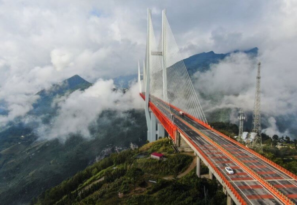 Самый высокий мост в мире: от этих фото у вас закружится голова - Hi-News.ru