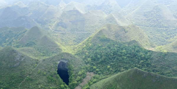“Райские ямы”: пещеры, в которых растут древние леса - Hi-News.ru