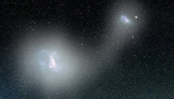 Астрономы годами смотрят на Магеллановы Облака: что они ищут? - Hi-News.ru