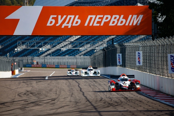В Москве уже делают гоночные прототипы, хоть никто и не верил! Побывали на заводе и изучили процесс до винтика