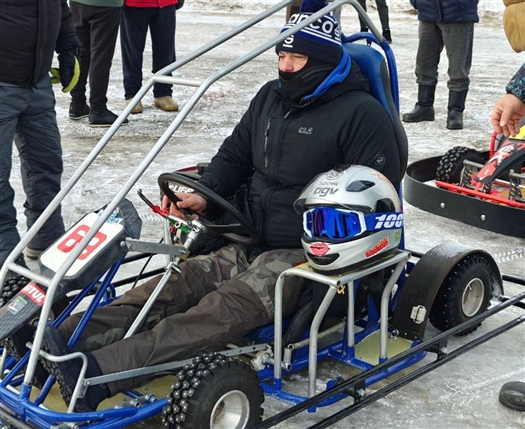 Ветеран СВО с ограниченными возможностями здоровья победил в гонке ветеранов картинга