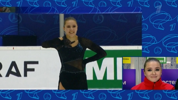 Что устроила Валиева после проката? Два захода на неудавшийся прыжок &ndash; два падения сквозь смех