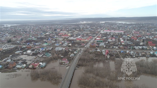 Паводок в Самарской области: за сутки 37 участков высохло, 25 — затопило