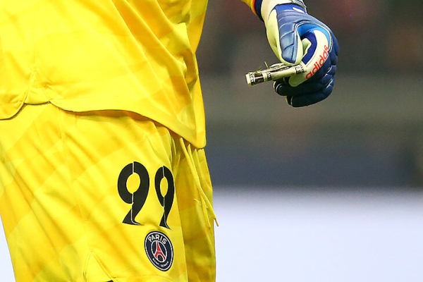 В группе смерти швыряли деньги: золотые слитки в Дортмунде, в Милане &ndash; &laquo;Долларуммы&raquo;