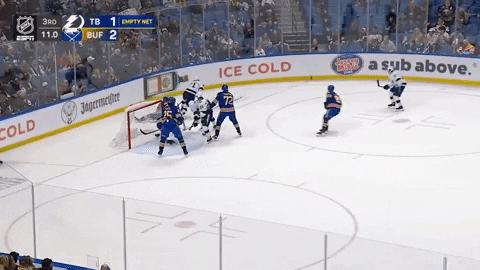 «Тампа» спаслась за 7 секунд до конца, но проиграла в овертайме. Похоже, впереди трудные два месяца