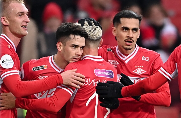 Бразильцы &laquo;Зенита&raquo; играют чаще россиян. А как в остальных клубах?