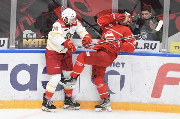 Почему &laquo;Куньлунь&raquo; играет больше, чем любой другой клуб КХЛ? Объясняем логику такого календаря