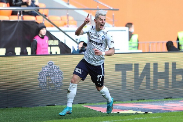 Не взяли в «Спартак» в 12 лет из-за роста, играл за «Зенит-2», хотел в Европу: истории от Зиньковского