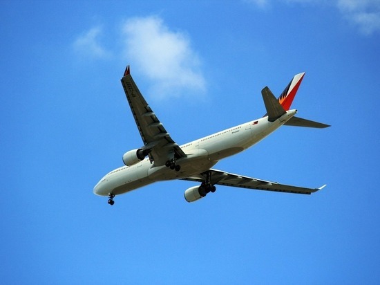 Летевший из КНР на Кипр самолет отправился в Москву из-за Турции