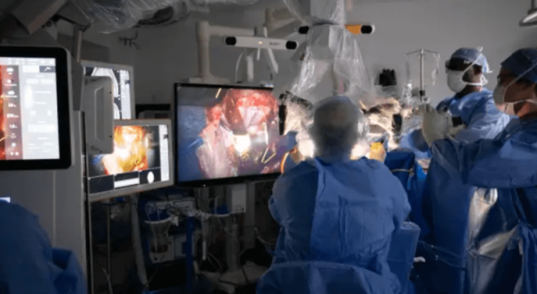 У Neuralink есть конкурент — еще одна компания имплантировала чип в мозг человека - Hi-News.ru