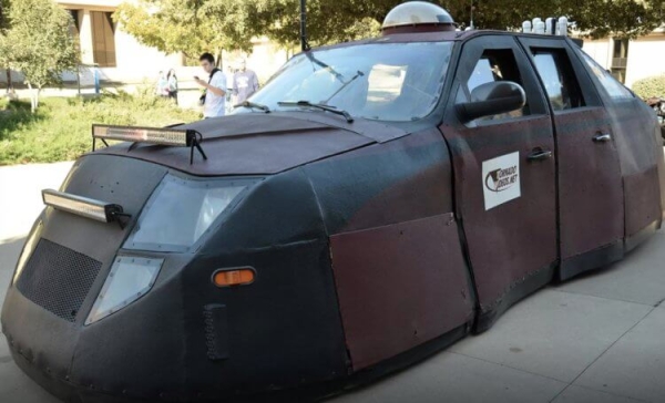 Единственный автомобиль, который может пережить торнадо, выглядит как космический корабль - Hi-News.ru