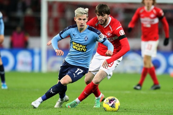 Не взяли в «Спартак» в 12 лет из-за роста, играл за «Зенит-2», хотел в Европу: истории от Зиньковского