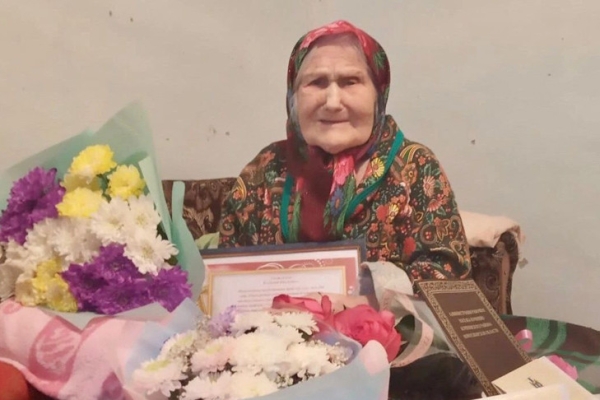 Путин поздравил со 100-летием бабу Клаву из Новосибирской области