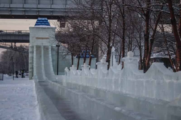 Ледовый городок на набережной Новосибирска: цены, фото и время работы