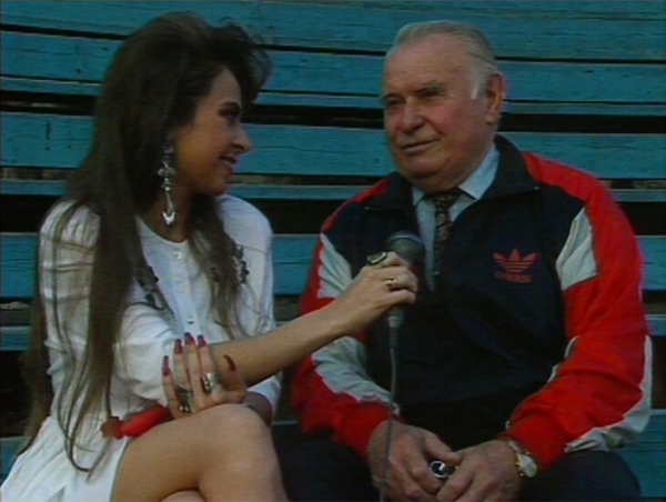 «Асмарал» мог стать «Краснодаром», будь Хусам дипломатичнее». Разговор с режиссером фильма о самом удивительном клубе 90-х