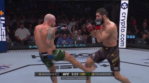 Семь причин, почему первый бой Махачева и Волкановски получился таким близким