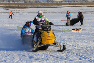 Житель Новосибирска оскорбил своим объявлением женщин на 8 Марта