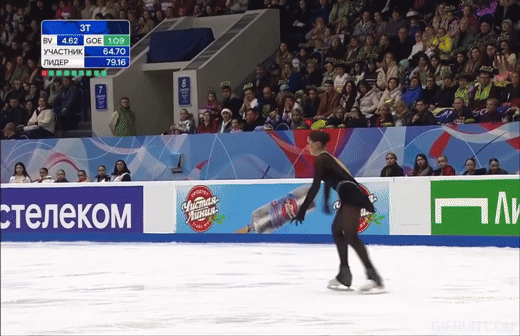 Неловкий трюк Валиевой, в котором судьи увидели падение. За что прилетело Камиле?