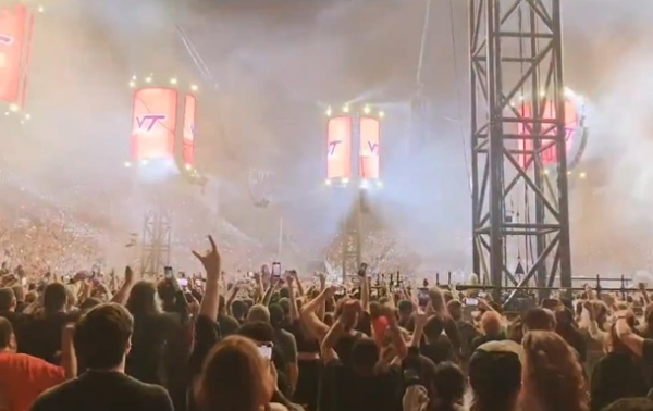 Фанаты Metallica вызвали землетрясение в США