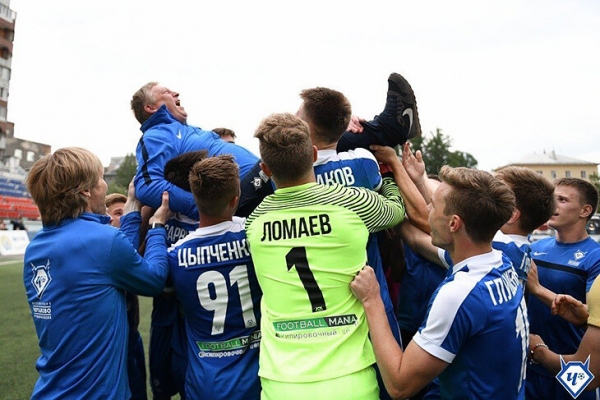 «Полный беспредел». Игроки «Крыльев» после матчей защищают Николая Ларина, которого судят за мошенничество 