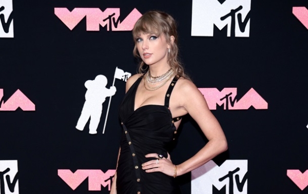 Тейлор Свифт забрала больше всего наград на MTV VMA 2023