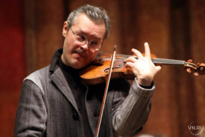 Убийство Калигулы и звериный карнавал показали в Новосибирске Башмет и Хабенский